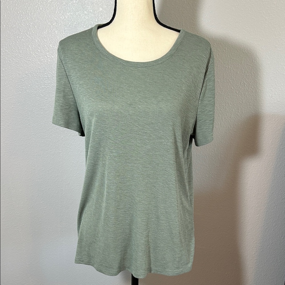 Maurices Soft Green Short Sleeve Tee